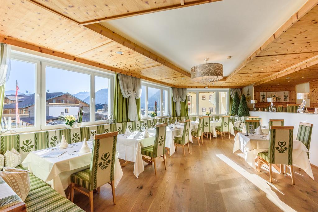 Vier Jahreszeiten Wellnessresort Achensee Maurach  Exterior photo